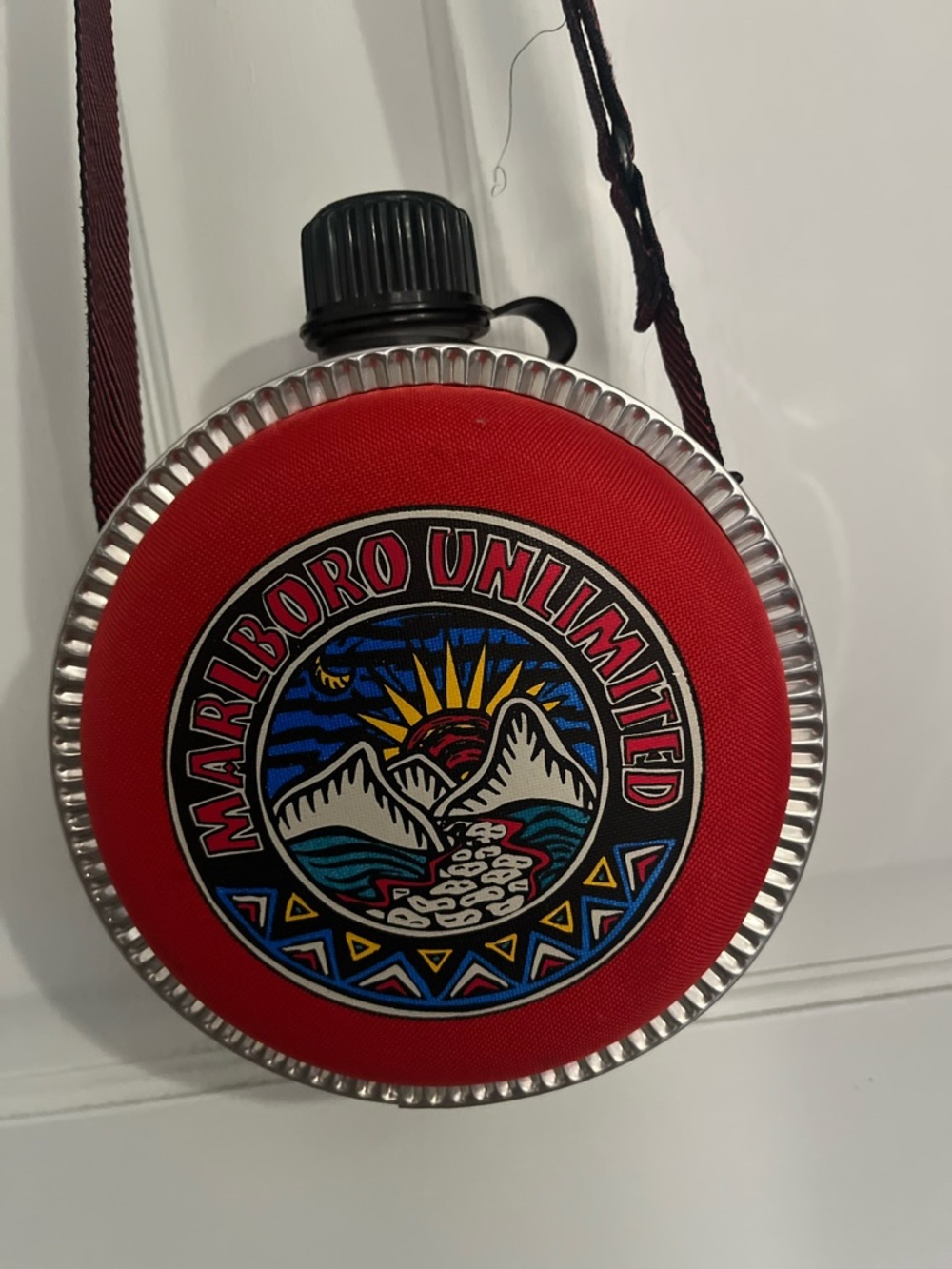 Vintage Marlboro Unlimited Coleman Canteen Flask Camping W Adjustable Strap